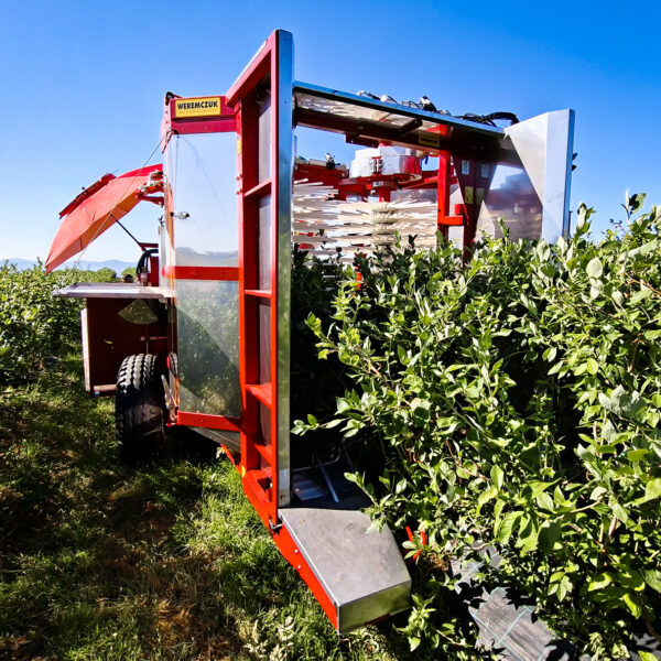 Комбайн для уборки малины